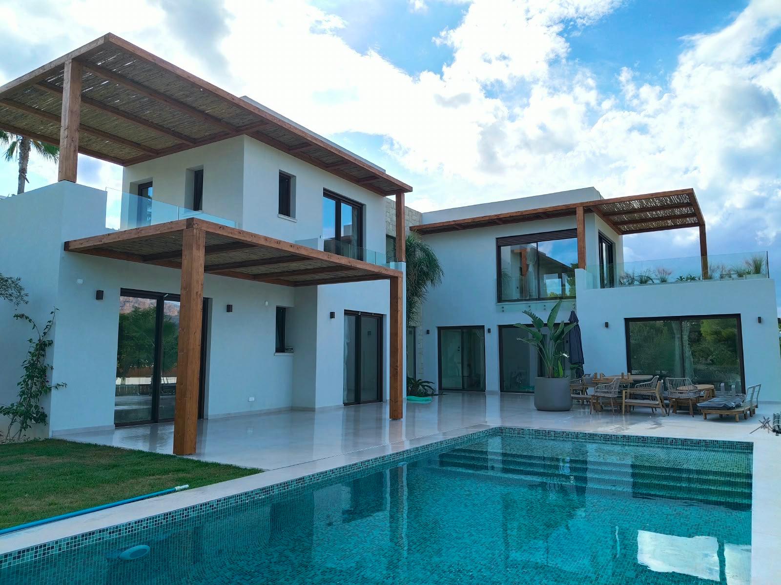 Luxury 4 bed villa with panoramic views for sale in Javea Piver