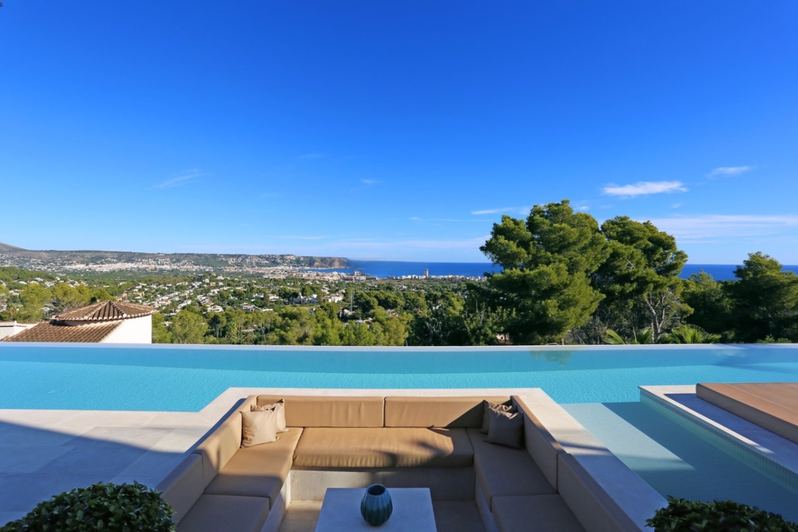 Villa de lujo de 4 dormitorios vista excepcional en venta Javea