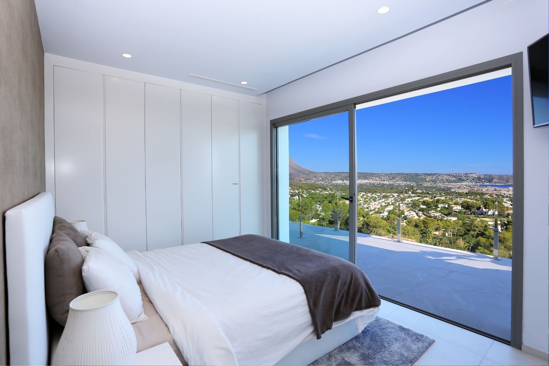 Villa de lujo de 4 dormitorios vista excepcional en venta Javea