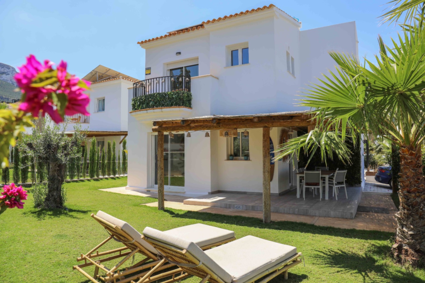 3-Zimmer-Villa in einer Luxusanlage mit Pool zu verkaufen in Denia Montgo - In der Nähe von Restaurants und Stränden