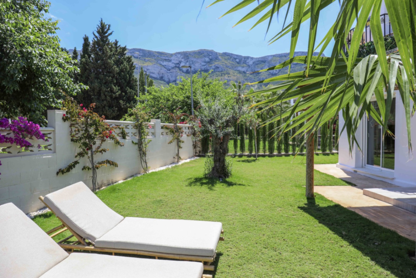 3-Zimmer-Villa in einer Luxusanlage mit Pool zu verkaufen in Denia Montgo - In der Nähe von Restaurants und Stränden