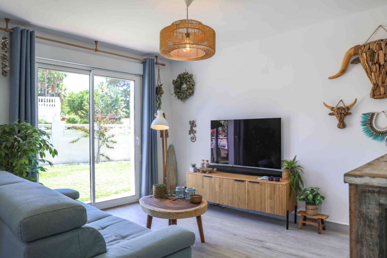 3-Zimmer-Villa in einer Luxusanlage mit Pool zu verkaufen in Denia Montgo - In der Nähe von Restaurants und Stränden