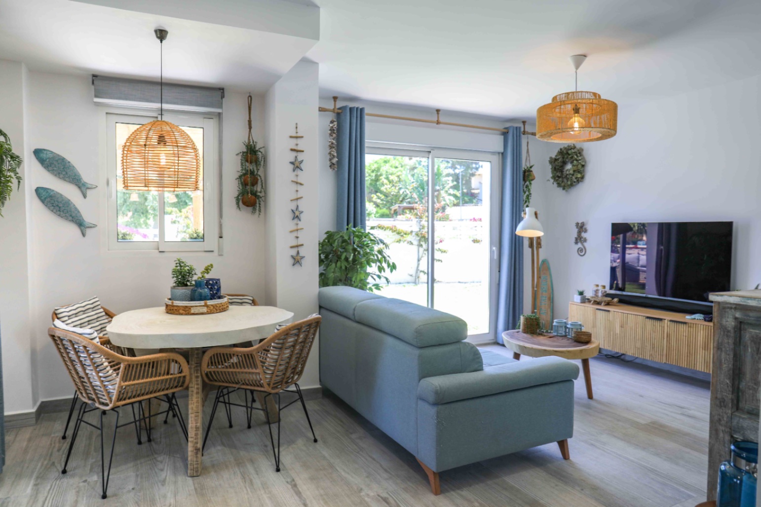 3-Zimmer-Villa in einer Luxusanlage mit Pool zu verkaufen in Denia Montgo - In der Nähe von Restaurants und Stränden