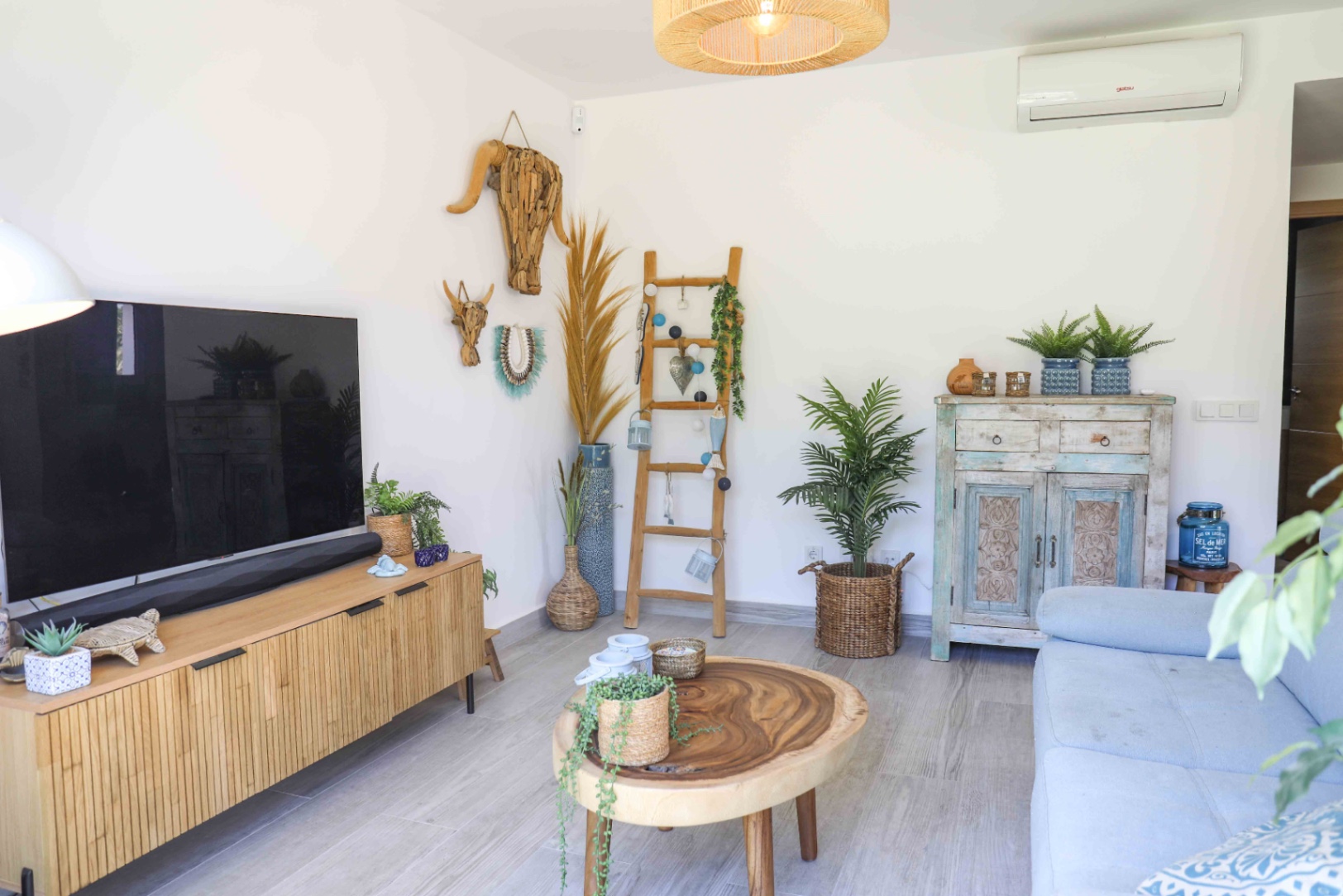 3-Zimmer-Villa in einer Luxusanlage mit Pool zu verkaufen in Denia Montgo - In der Nähe von Restaurants und Stränden