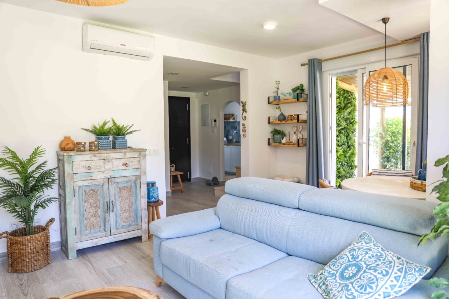 3-Zimmer-Villa in einer Luxusanlage mit Pool zu verkaufen in Denia Montgo - In der Nähe von Restaurants und Stränden
