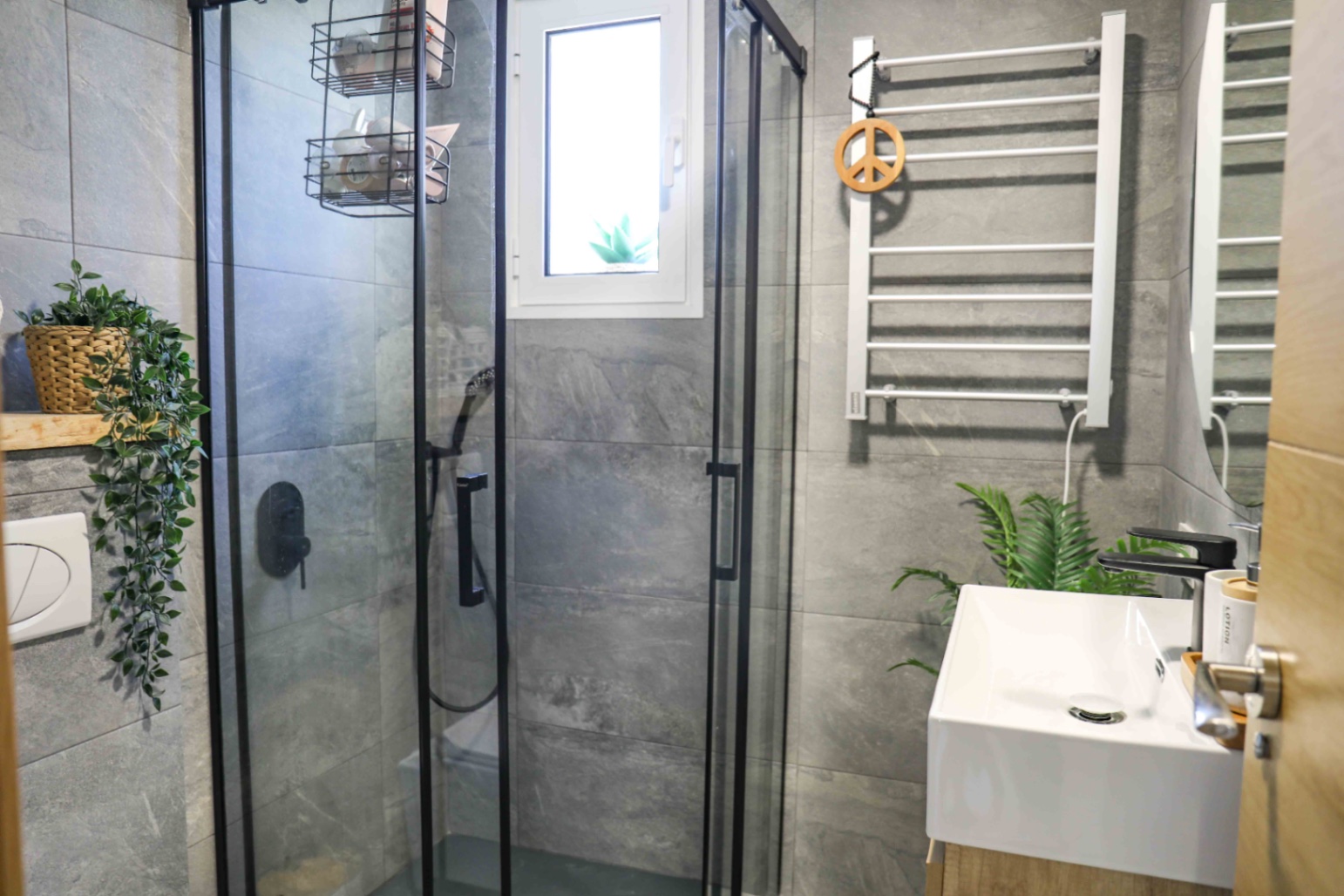 3-Zimmer-Villa in einer Luxusanlage mit Pool zu verkaufen in Denia Montgo - In der Nähe von Restaurants und Stränden