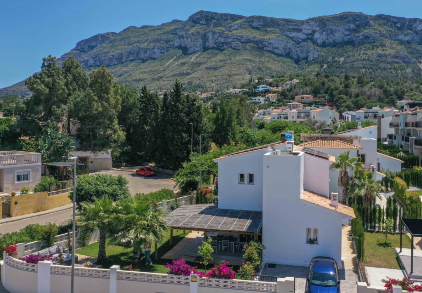 3-Zimmer-Villa in einer Luxusanlage mit Pool zu verkaufen in Denia Montgo - In der Nähe von Restaurants und Stränden