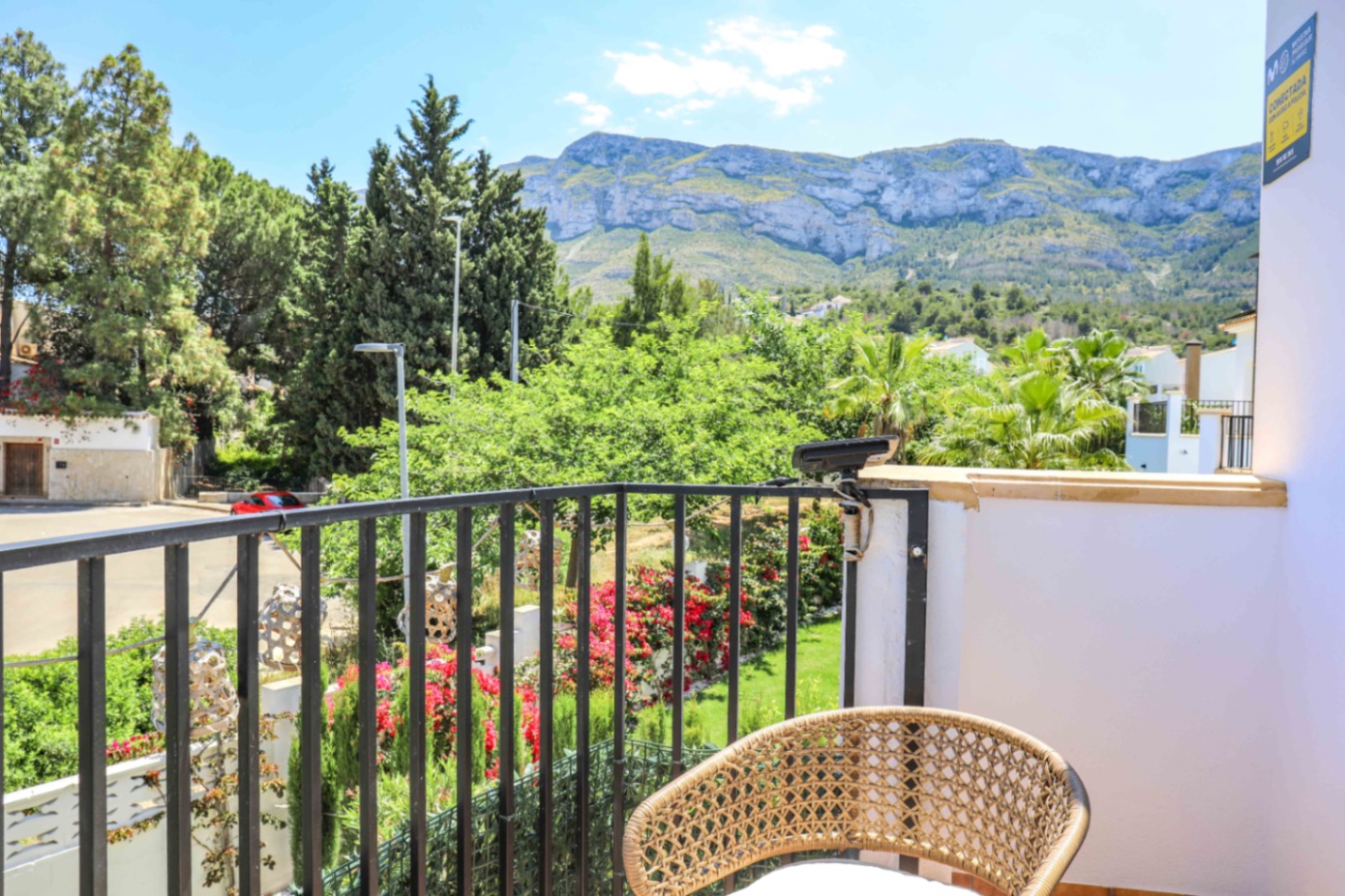 3-Zimmer-Villa in einer Luxusanlage mit Pool zu verkaufen in Denia Montgo - In der Nähe von Restaurants und Stränden